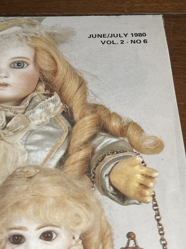Old Toys - June/July 1980 magazine/booklet. Printed in 3 languages. - Picture 3 of 12