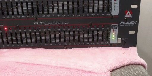 PEAVEY ピーヴィー Q231F グラフィックイコライザー グライコ PEAVEY ピーヴィー Q231F グラフィックイコライザー グライコ 【公式通販】