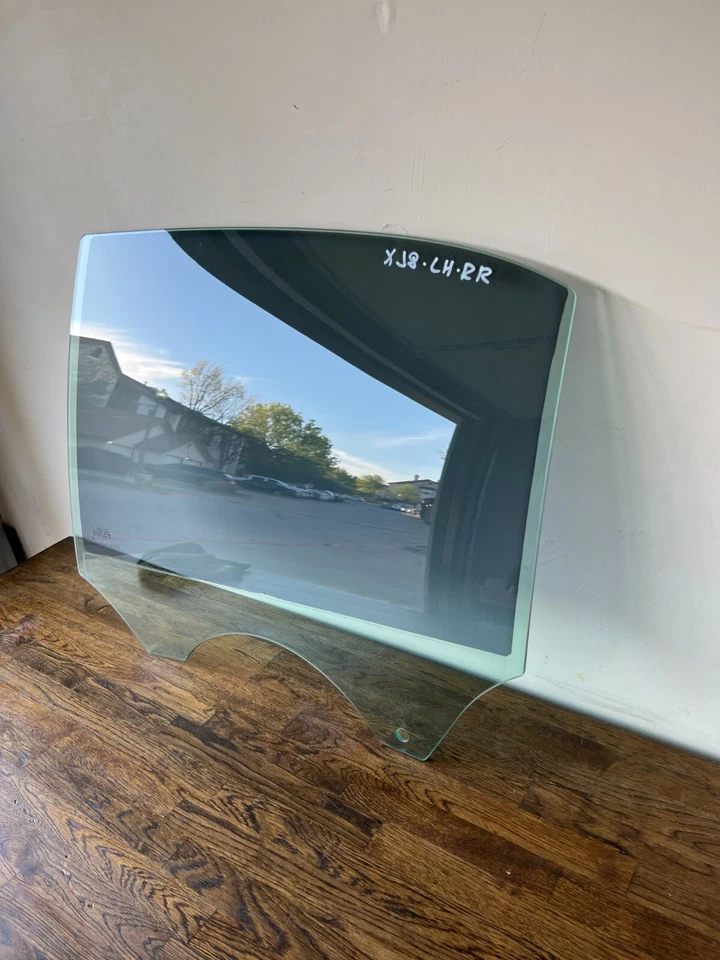 Jaguar XJ8 XJR 2004-2005 conductor puerta trasera izquierda ventana vidrio OEM Foto 2 de 4