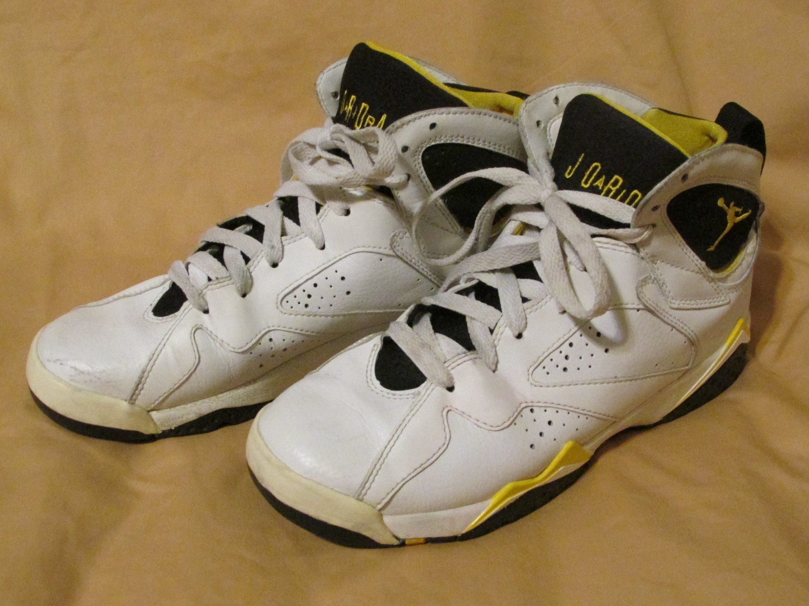 2006 Vintage Nike Air Jordan VII 7 Retro Maize 304774-172 White Yellow Black 6Y image 3