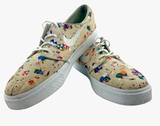 stefan janoski beach