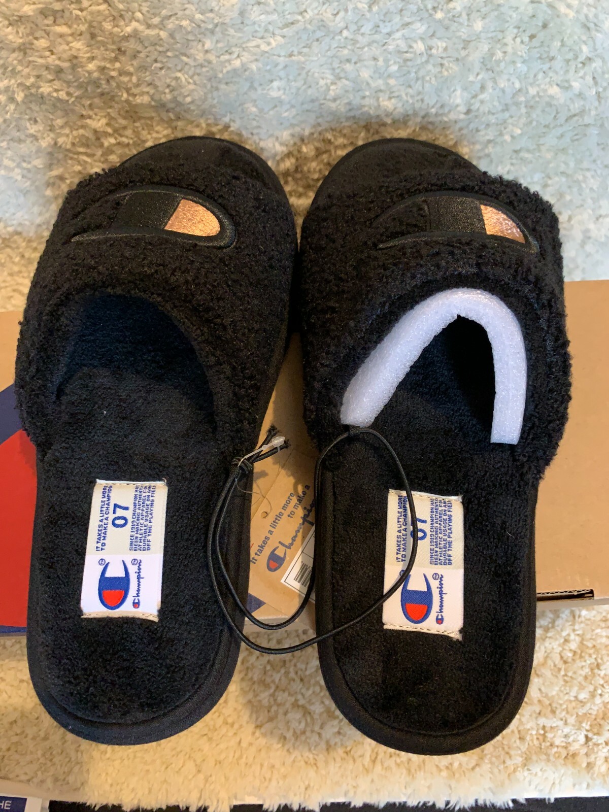 PANTOFOLA D’ORO Originals Champion plush cozy womens slippers sandals black gol NWT sz 6 7 8