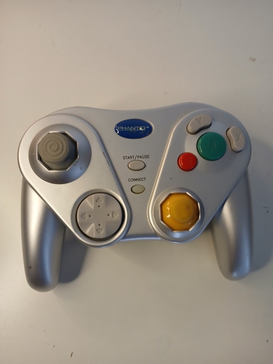 Nintendo Phantiq Shockwave GameCube Wavebird Wireless Controller 