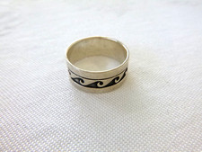 Vintage Signed STA Navajo 925 Sterling Silver Band Ring Water Design Size 9