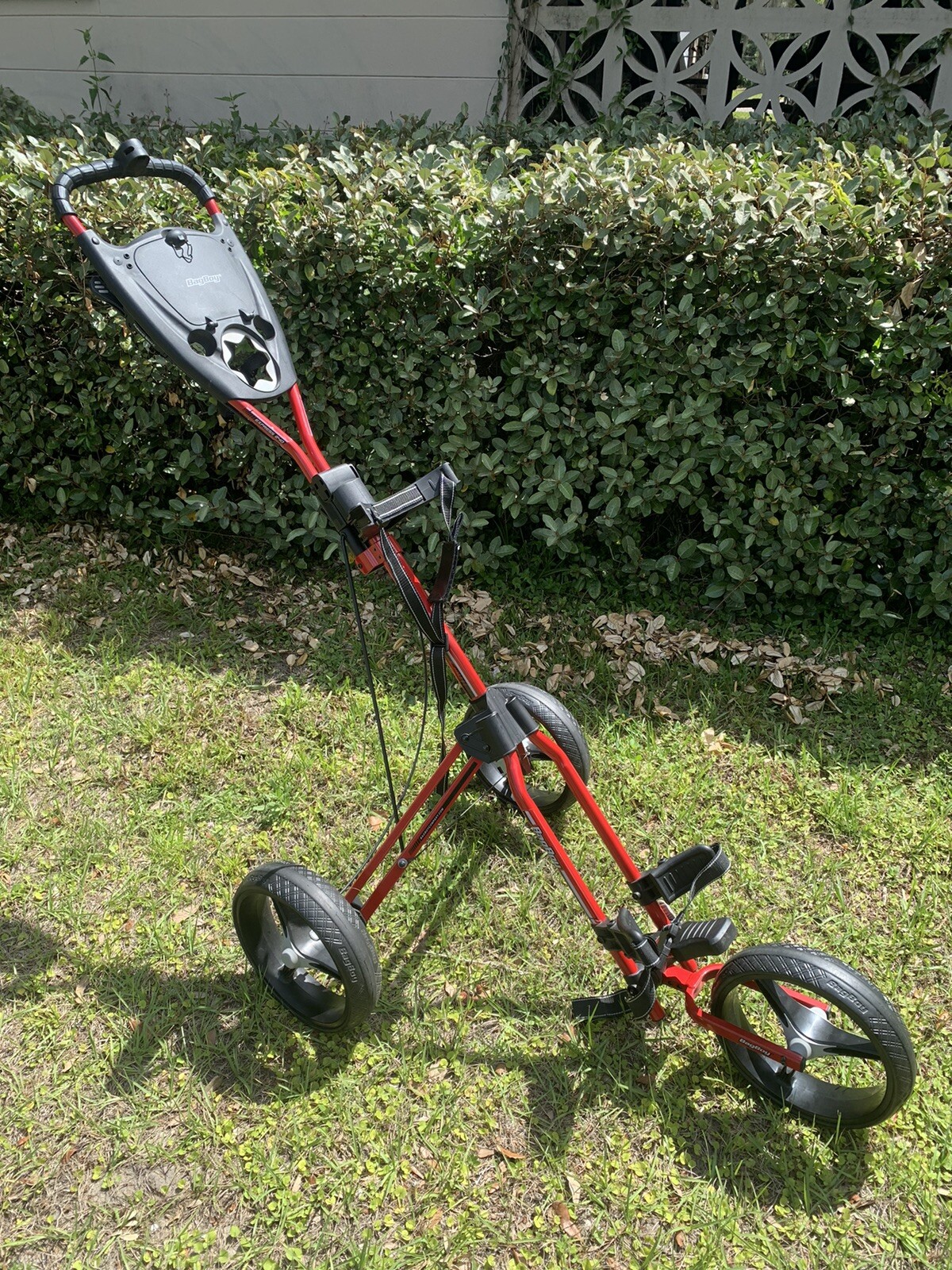 Boy Express 240 - 3 Wheel Push Golf Cart Red Excellent Condi