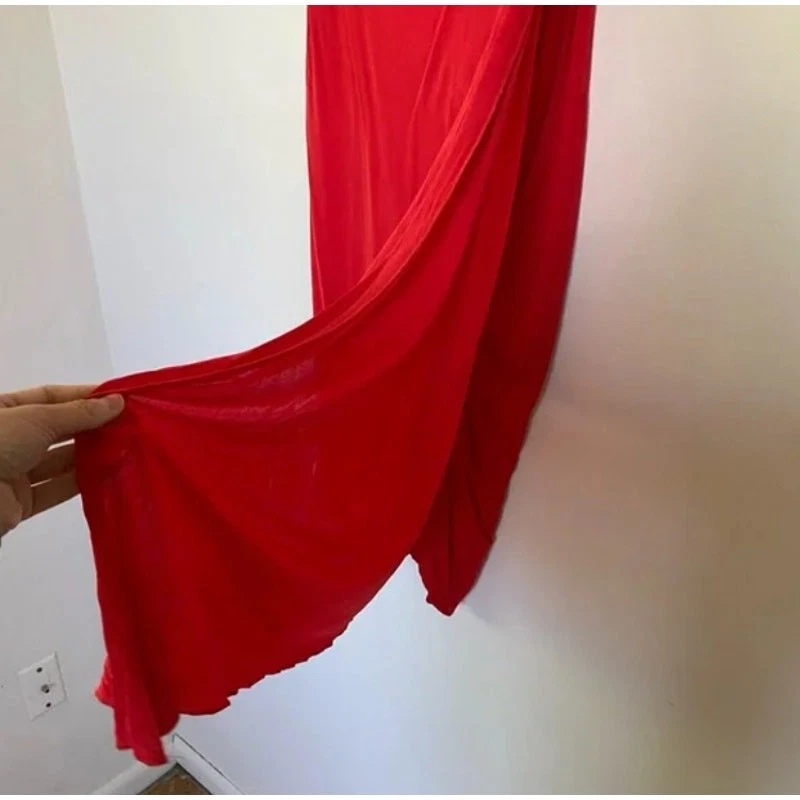 Versace for H&M Mini Abito con Cappuccio Borchie Rosso 4