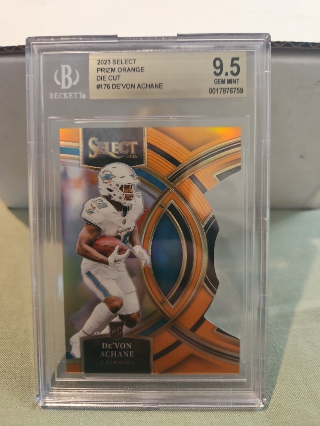 2023 Panini Select Premier Level De'Von Achane #176 Orange Prizm Die-Cut /399 RC