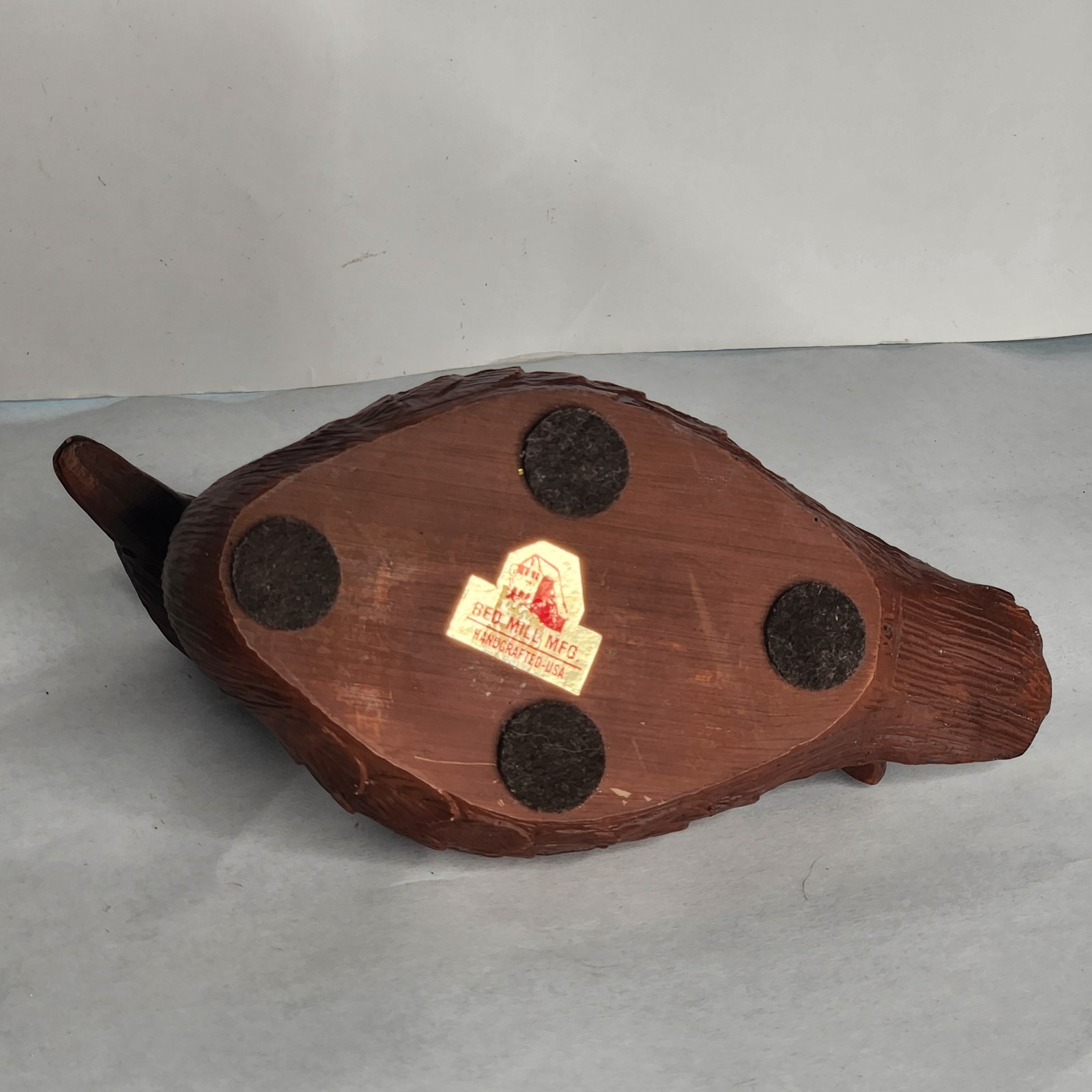 Red Mill Mfg Handcrafted VA USA - Duck - Pecan Shells and Resin 7 inches Vintage