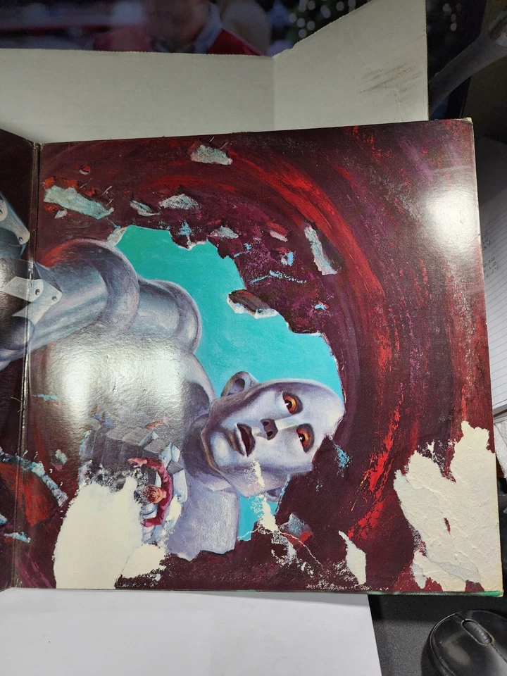 Queen News Of The World 1977 33 RPM 6E-112 Gatefold VG/Worn R25 Foto 3 de 4