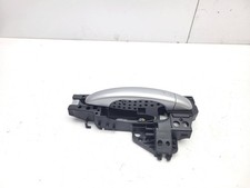 AUDI Q3 8U 2015 EXTERIOR DOOR HANDLE IN SILVER FRONT LEFT PASSENGER SIDE