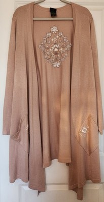 Torrid Disney Tangled Embroidered  Castle & Sun Pink  Cardigan Size 6