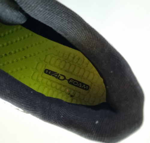 Under Armour: Blur Phantom Football Boots Cleats Size 11 UK | Black & Silver - Picture 11 of 11