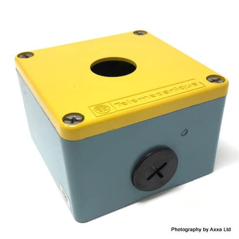 Pushbutton Enclosure XAPJ1201H29 Telemecanique XAP-J1201H29