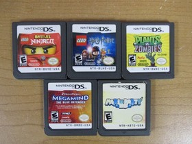 Nintendo 3DS Midnight Purple CTR-001 w/Charger & Games