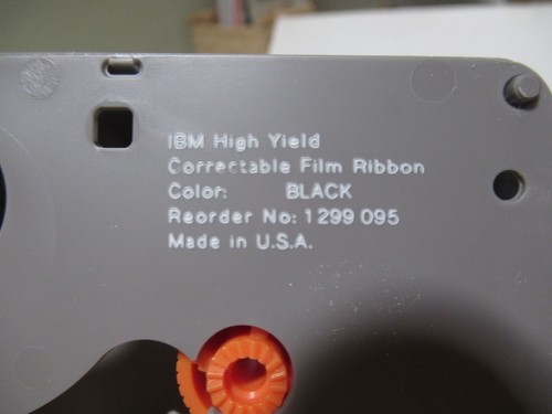 IBM Schreibmaschine Typeball 96 10 mit schwarzer Korrekturbandspule T387 - Bild 6 von 6