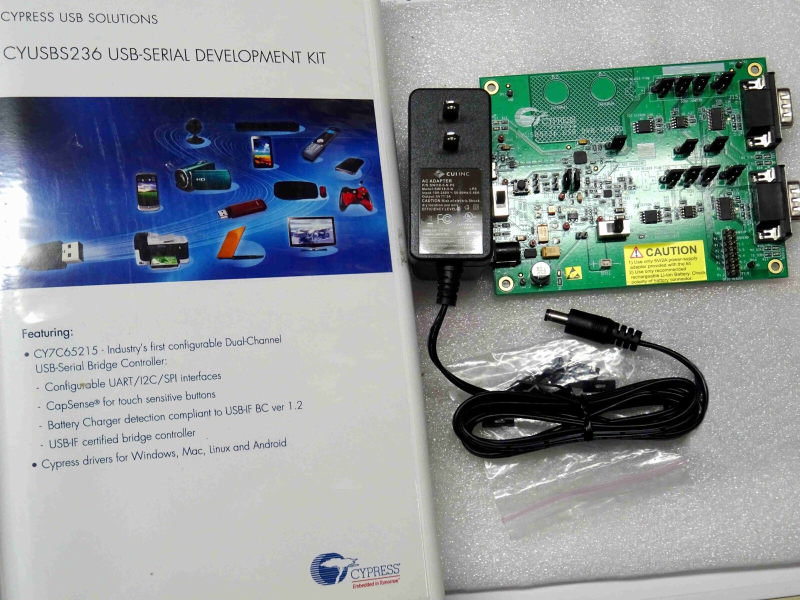 Cypress CYUSBS236 USB-Serial kit pour prototypage tactile CapSense et recharge BCD