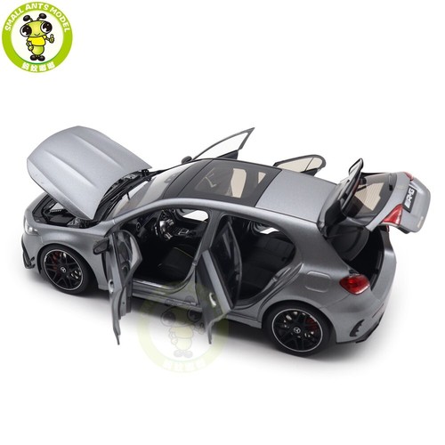 Modellino auto giocattolo 1/18 Mercedes AMG A45 S NZG grigio pressofuso - Foto 6 di 14