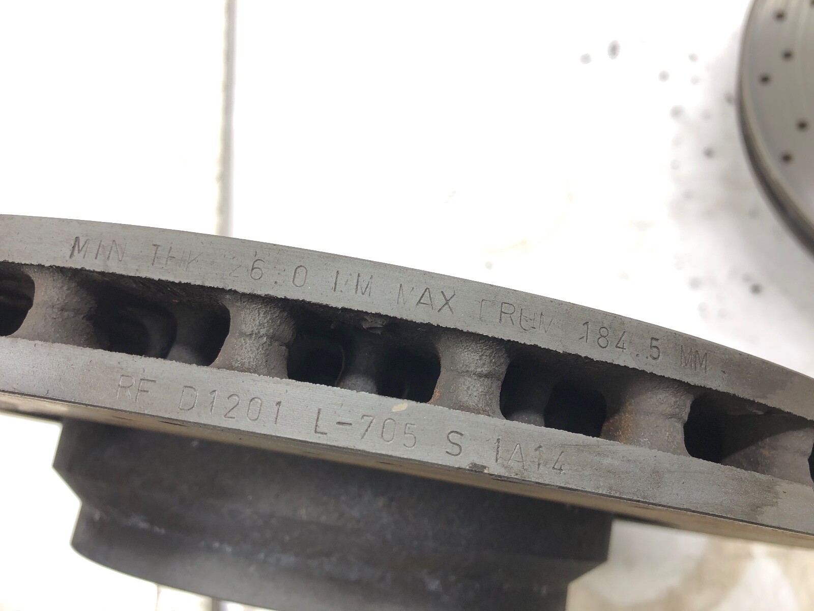 2014-2020 MASERATI QUATTROPORTE AWD REAR BRAKE ROTORS SET X2 OEM.