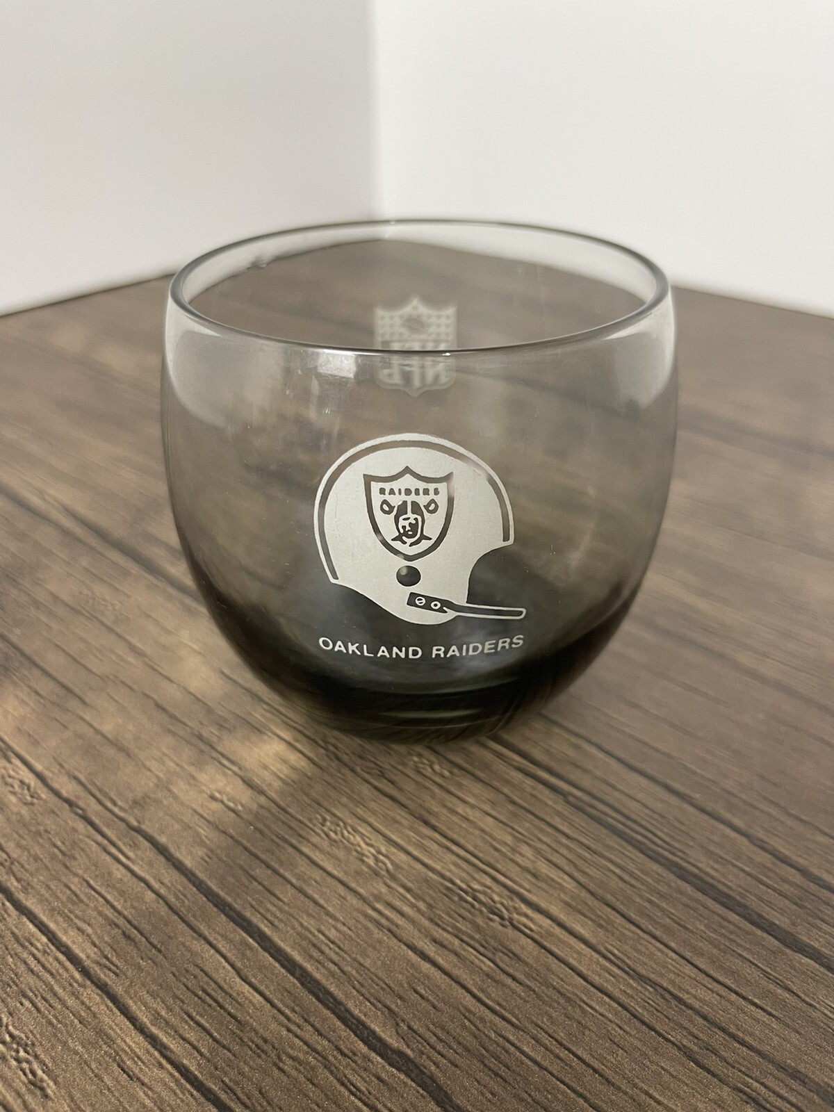1 Oakland Raiders Vintage 70'S Smoked Glass Nfl Tumbler Football Whiskey