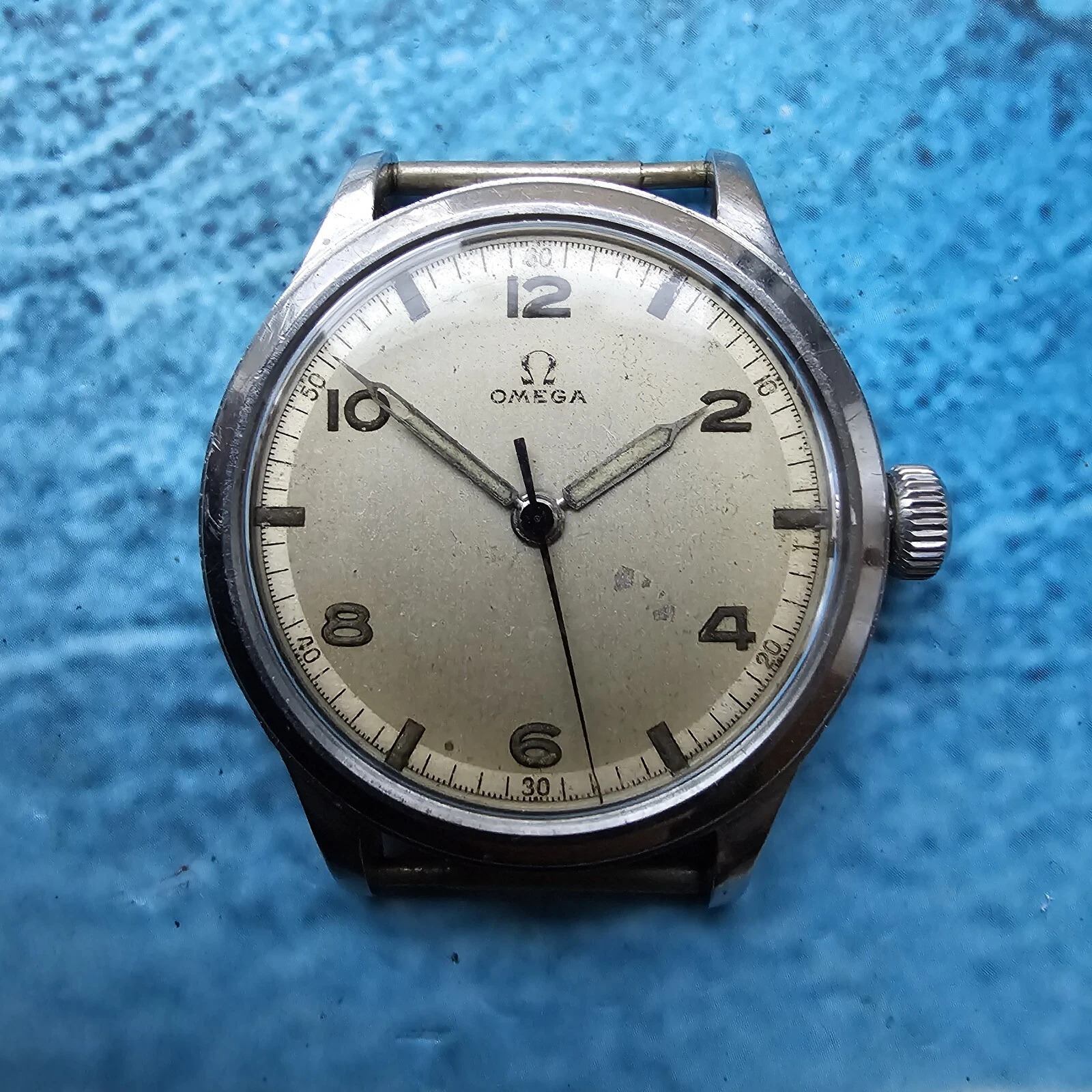 Omega — Omega Military Style Hand-Winding Men's Watch Ref 2179 Cal 30T2 SC Serviced