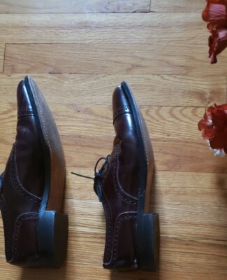 Allen Edmonds Sanford Cap-Toe Dress Shoes Men display picture 2