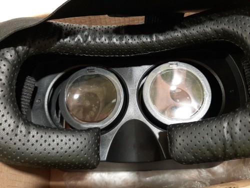 VeeR Virtual Reality Glasses - Picture 4 of 5