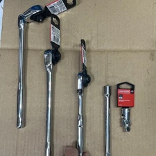 New Craftsman 3/8 Drive Ratchet Set,  3 Ratchets Plus Extension & Swivel Joint