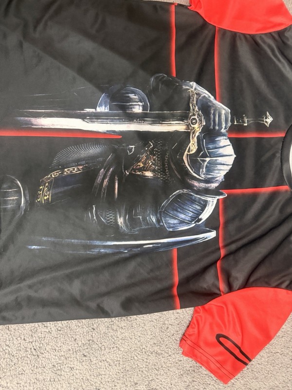 Men's XL Black/Red Jesus Cross Graphic Tee Crew Neck Short Sleeve