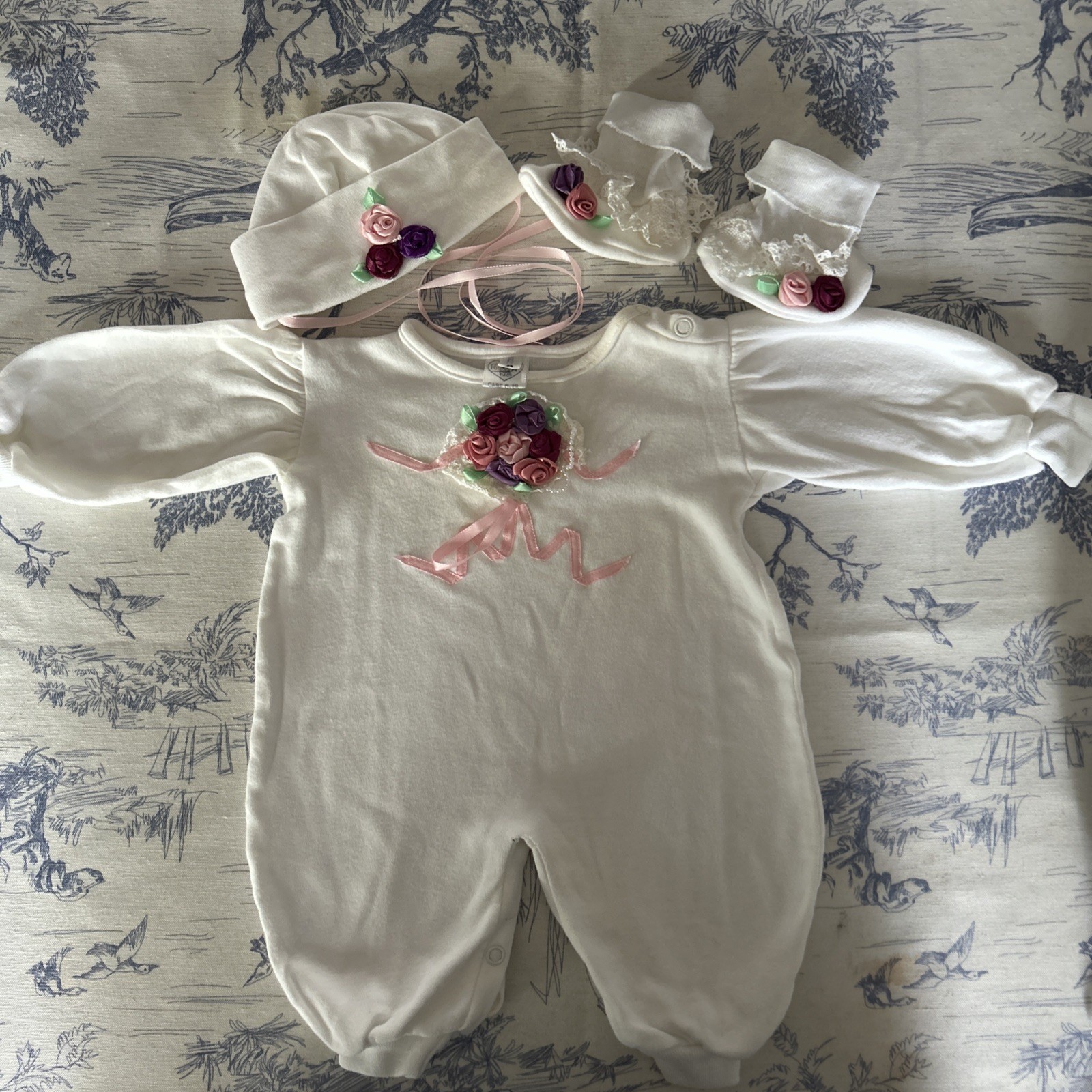Vintage Risky Kids Baby Girl 4 Piece Outfit