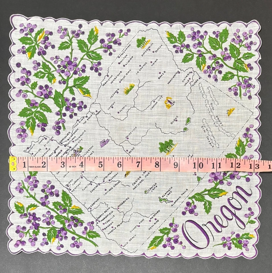 Pañuelo de recuerdo del estado de Oregón arándanos morados de colección festoneado Foto 3 de 4