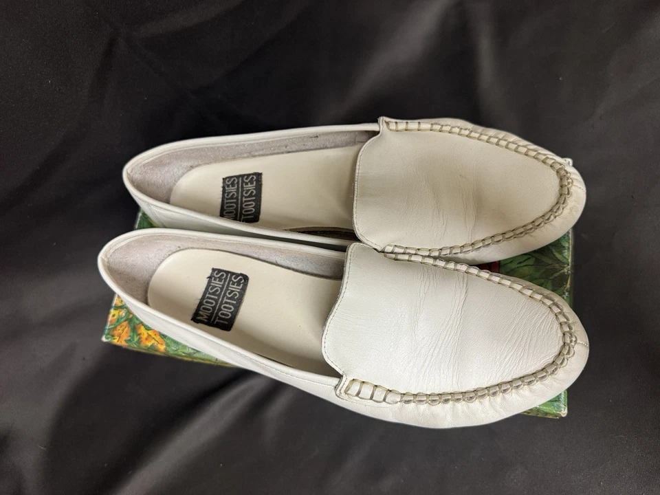 Mocasines clásicos Moosie Moc de Mootsies Tootsies de cuero suave blanco talla 9 - con caja Foto 2 de 4