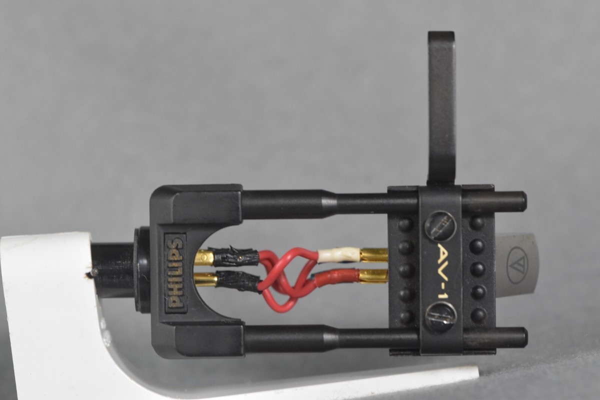 Audio-Technica AT-F7 Cartridge W/ Philips AV-1 Headshell In