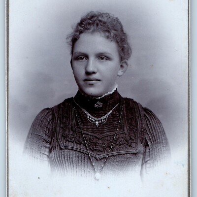 c1900s Lehe Germany Nice Young Lady Girl Fancy Sharp CdV Photo Card C Ehlers H26