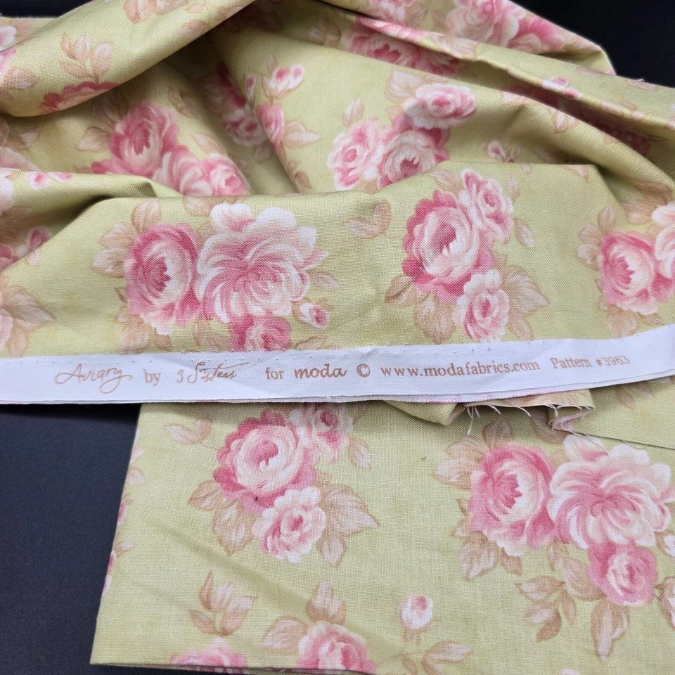 Aviary by 3 Sisters for Moda Green/Pink Floral Fabric Sewing Quilting .75 Yards - Image 4 of 4