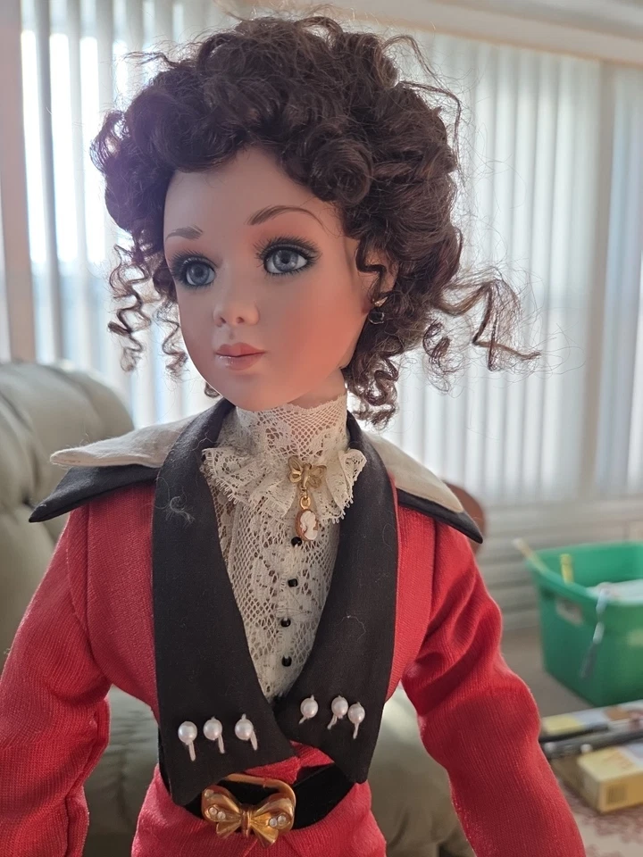 JAN MCLEAN HEROINE OF THE TITANIC MOLLY BROWN II Doll only Ltd Ed - Image 3 of 4