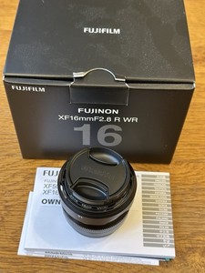 Fujifilm XF 16mm F2.8 R WR Lens Black Both Caps Hoya uv filter Near Mint BOXED