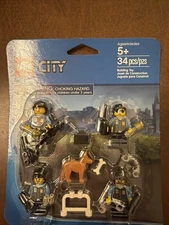 2013 Lego Police Minifigs Set Sealed Card 850617 Dog