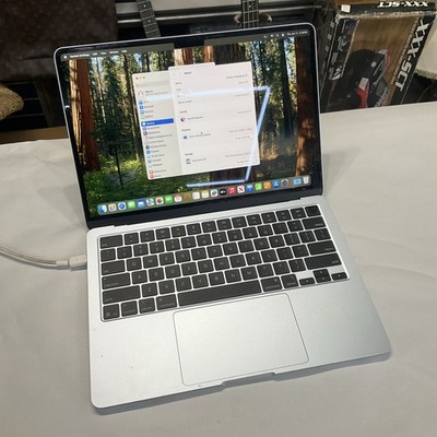 2025 Apple MacBook Air 13'' M4 8C GPU 4.5GHz 16GB RAM 256 GB SSD (READ DESCRIPTIO