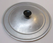 Vintage 1950's  Aluminum 10" dia Pan Kettle Lid Only w Black Bakelite Knob