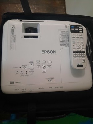 Epson Home Cinema 1060 3LCD Projector, Remote, USB-A/B, Video, Audio, White