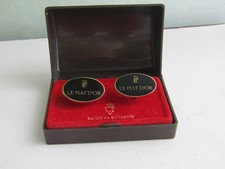 PRE-OWNED  1970s BOXED SET OF LE PIAT D'OR PROMOTIONAL CUFF LINKS