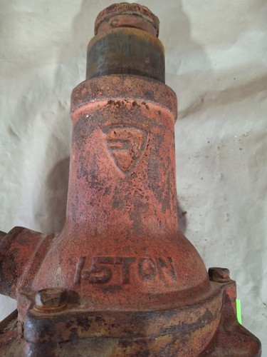 Vintage Nissan 1.5 Ton Bottle Jack - Picture 3 of 6