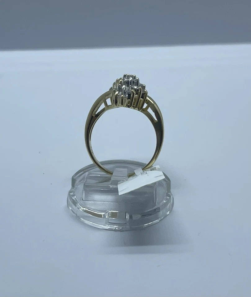 3.4g 14k Yellow Gold & Diamond Cluster Cocktail Ring Clarity I1 Color H Size 7 - Image 3 of 4