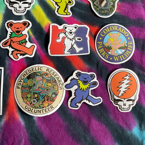 Adesivi Grateful Dead 20 Pezzi Orso Danzante Jerry Hippie Band Decalcomania Auto #AD - Foto 5 di 6