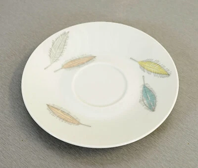 Soucoupe à café thé en porcelaine Rosenthal Selb V forme 2000 feuilles coloré... - Photo 1/2