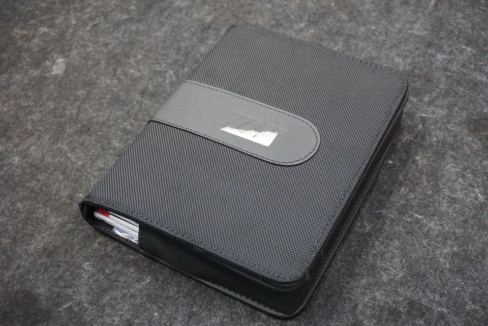 BMW M6 F06 Gran Coupé Manual del Propietario Juego Completo con Estuche Deportivo M Foto 3 de 4