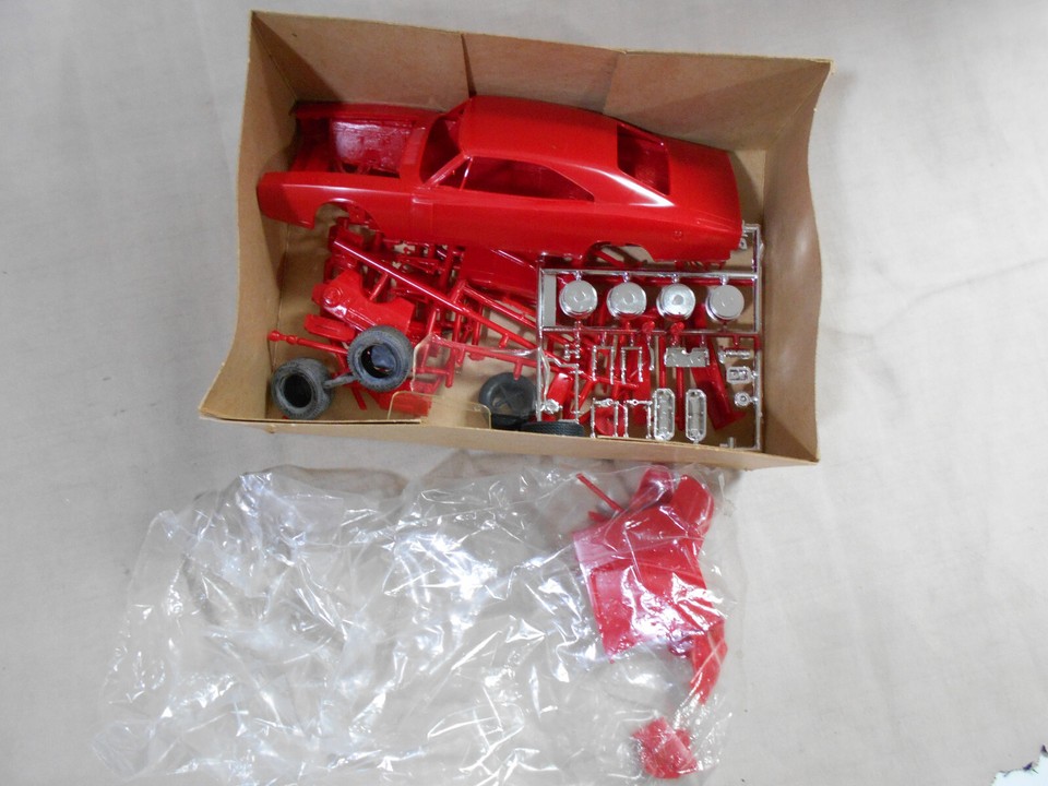 MPC K & K Insurance Dodge Daytona Stock Car Original 1970 Issue 1/25 eBay