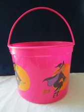 Halloween Vintage Ice Cream Pail PINK Witch Trick or Treat Bucket Berry Plastics