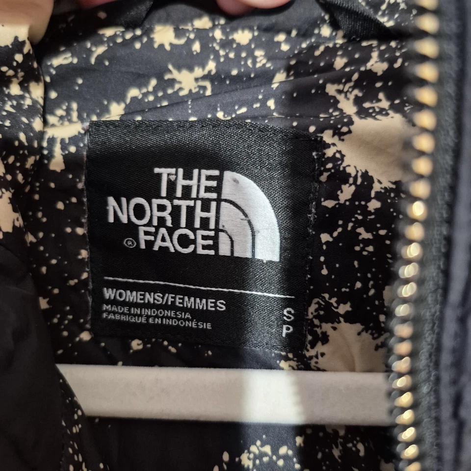 The North Face Women's Harway Heatseeker Parka Black Gold Starburst Print Jacket - Image 3 of 4