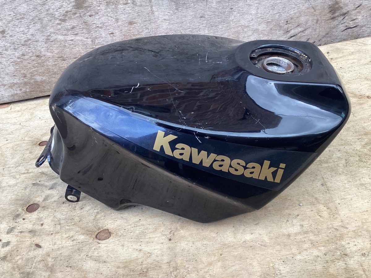 Kawasaki GPZ400R ガソリンタンク KAWASAKI GPZ400R GPZ600R PETROL TANK GPZ | eBay UK